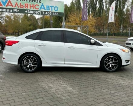 Белый Форд Фокус, объемом двигателя 2 л и пробегом 109 тыс. км за 8700 $, фото 6 на Automoto.ua