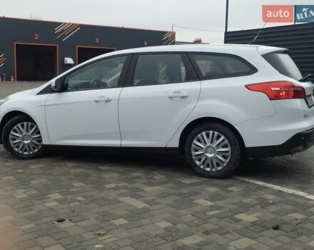 Белый Форд Фокус, объемом двигателя 1.6 л и пробегом 163 тыс. км за 8699 $, фото 3 на Automoto.ua