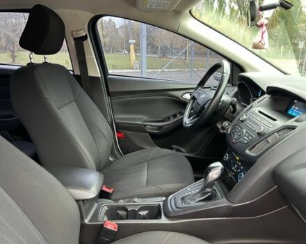 Белый Форд Фокус, объемом двигателя 2 л и пробегом 109 тыс. км за 8700 $, фото 11 на Automoto.ua