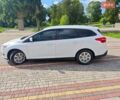 Белый Форд Фокус, объемом двигателя 1.5 л и пробегом 249 тыс. км за 8300 $, фото 3 на Automoto.ua