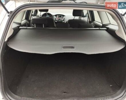 Белый Форд Фокус, объемом двигателя 1.6 л и пробегом 163 тыс. км за 8699 $, фото 40 на Automoto.ua