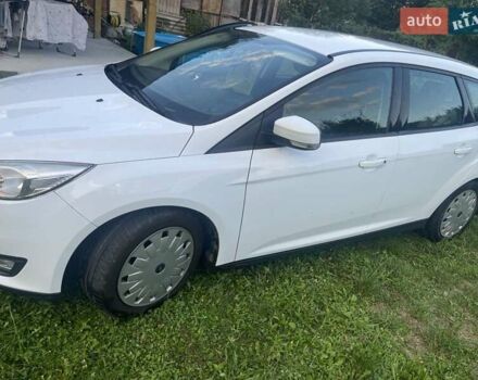 Форд Фокус 2015 у Ужгороді на Automoto.ua Білий Форд Фокус, об'ємом двигуна 1.5 л та пробігом 224 тис. км за 9400 $, фото 3 на Automoto.ua