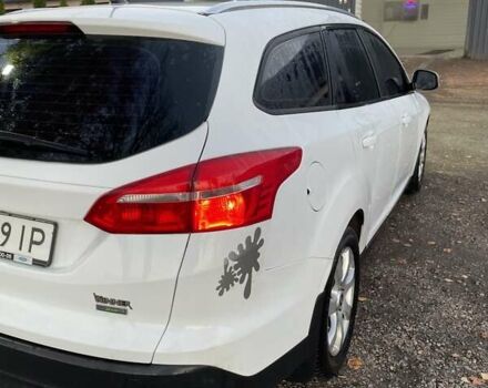 Білий Форд Фокус, об'ємом двигуна 1 л та пробігом 200 тис. км за 7000 $, фото 3 на Automoto.ua