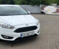 Білий Форд Фокус, об'ємом двигуна 1 л та пробігом 112 тис. км за 9000 $, фото 5 на Automoto.ua