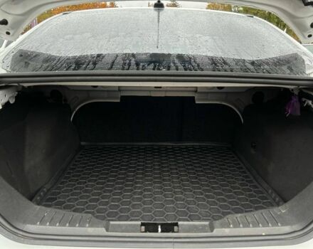 Белый Форд Фокус, объемом двигателя 2 л и пробегом 109 тыс. км за 8700 $, фото 20 на Automoto.ua