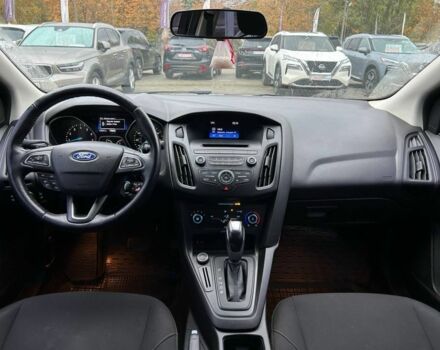 Белый Форд Фокус, объемом двигателя 2 л и пробегом 109 тыс. км за 8700 $, фото 19 на Automoto.ua