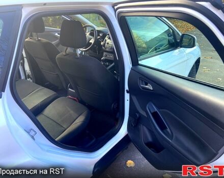 Белый Форд Фокус, объемом двигателя 1 л и пробегом 134 тыс. км за 7150 $, фото 11 на Automoto.ua