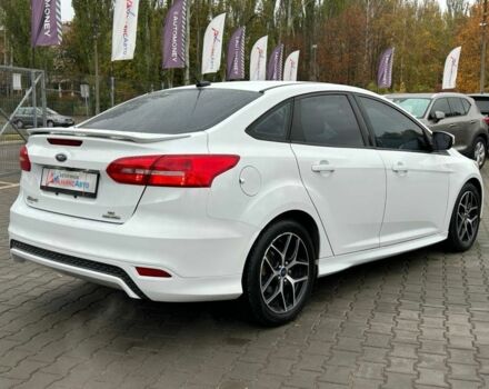 Белый Форд Фокус, объемом двигателя 2 л и пробегом 109 тыс. км за 8700 $, фото 5 на Automoto.ua