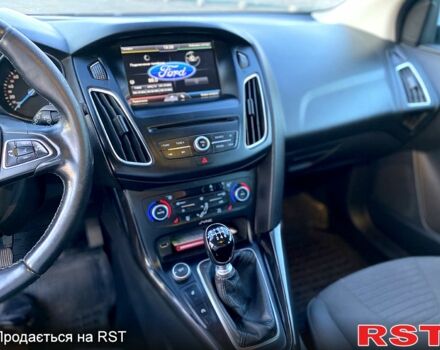 Белый Форд Фокус, объемом двигателя 15 л и пробегом 241 тыс. км за 8600 $, фото 8 на Automoto.ua