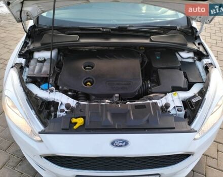 Білий Форд Фокус, об'ємом двигуна 1.6 л та пробігом 263 тис. км за 7700 $, фото 19 на Automoto.ua