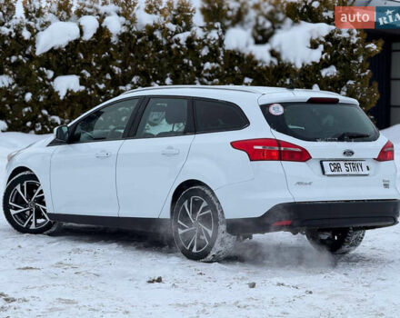 Белый Форд Фокус, объемом двигателя 1 л и пробегом 251 тыс. км за 7400 $, фото 14 на Automoto.ua