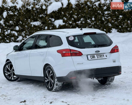 Белый Форд Фокус, объемом двигателя 1 л и пробегом 251 тыс. км за 7400 $, фото 12 на Automoto.ua