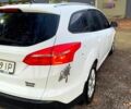 Форд Фокус 2015 у Харкові на Automoto.ua Білий Форд Фокус, об'ємом двигуна 1 л та пробігом 200 тис. км за 7000 $, фото 1 на Automoto.ua
