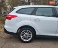 Белый Форд Фокус, объемом двигателя 1 л и пробегом 67 тыс. км за 8300 $, фото 5 на Automoto.ua