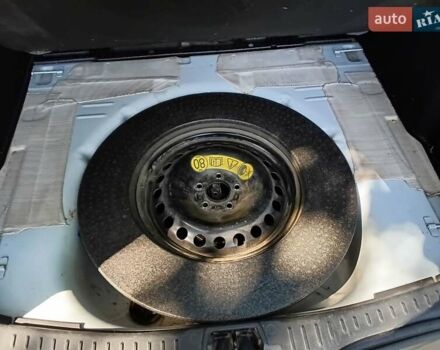 Белый Форд Фокус, объемом двигателя 1 л и пробегом 177 тыс. км за 7000 $, фото 1 на Automoto.ua