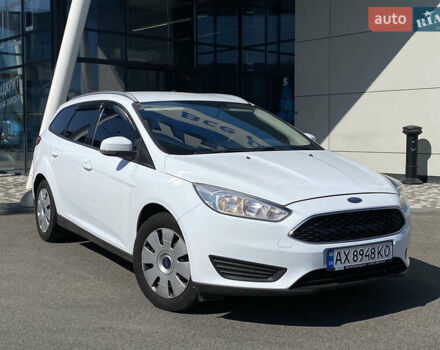 Білий Форд Фокус, об'ємом двигуна 1 л та пробігом 210 тис. км за 6150 $, фото 8 на Automoto.ua