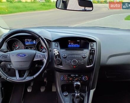 Белый Форд Фокус, объемом двигателя 1 л и пробегом 116 тыс. км за 7700 $, фото 6 на Automoto.ua