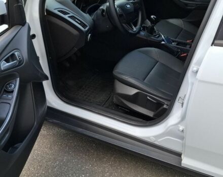 Белый Форд Фокус, объемом двигателя 1 л и пробегом 101 тыс. км за 6500 $, фото 8 на Automoto.ua