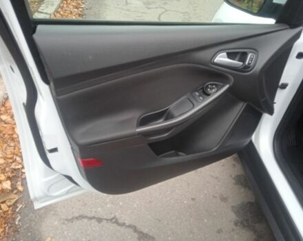 Белый Форд Фокус, объемом двигателя 1.5 л и пробегом 185 тыс. км за 8400 $, фото 20 на Automoto.ua