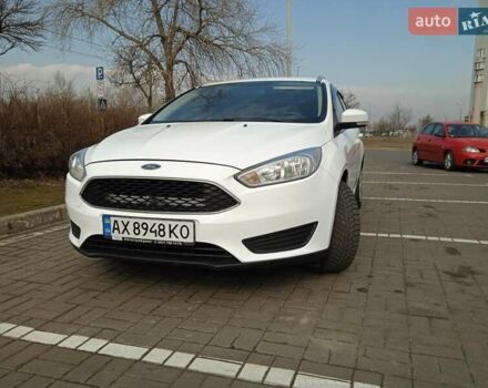 Белый Форд Фокус, объемом двигателя 1 л и пробегом 203 тыс. км за 6300 $, фото 3 на Automoto.ua