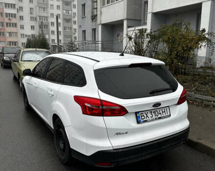 Белый Форд Фокус, объемом двигателя 1 л и пробегом 160 тыс. км за 6850 $, фото 1 на Automoto.ua