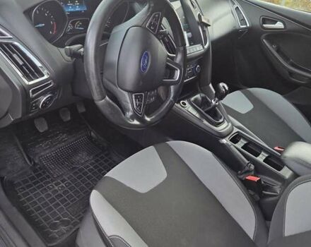 Форд Фокус 2016 в Теребовле на Automoto.ua Белый Форд Фокус, объемом двигателя 1.5 л и пробегом 224 тыс. км за 8000 $, фото 18 на Automoto.ua