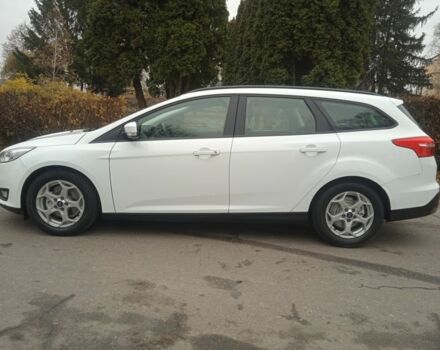 Белый Форд Фокус, объемом двигателя 1.5 л и пробегом 185 тыс. км за 8400 $, фото 2 на Automoto.ua