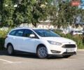 Белый Форд Фокус, объемом двигателя 1 л и пробегом 220 тыс. км за 7200 $, фото 1 на Automoto.ua