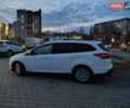 Белый Форд Фокус, объемом двигателя 1 л и пробегом 160 тыс. км за 8000 $, фото 5 на Automoto.ua