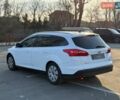Белый Форд Фокус, объемом двигателя 1 л и пробегом 211 тыс. км за 6100 $, фото 4 на Automoto.ua