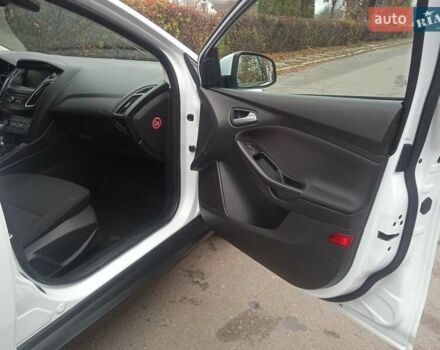 Білий Форд Фокус, об'ємом двигуна 1.6 л та пробігом 185 тис. км за 8400 $, фото 14 на Automoto.ua