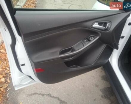 Білий Форд Фокус, об'ємом двигуна 1.6 л та пробігом 185 тис. км за 8400 $, фото 22 на Automoto.ua