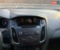 Белый Форд Фокус, объемом двигателя 1 л и пробегом 211 тыс. км за 6100 $, фото 14 на Automoto.ua