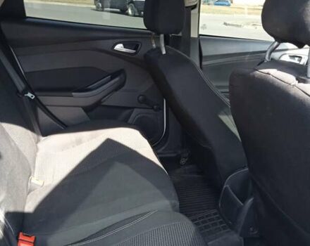 Белый Форд Фокус, объемом двигателя 1 л и пробегом 203 тыс. км за 6300 $, фото 6 на Automoto.ua