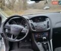 Белый Форд Фокус, объемом двигателя 1 л и пробегом 67 тыс. км за 8300 $, фото 14 на Automoto.ua