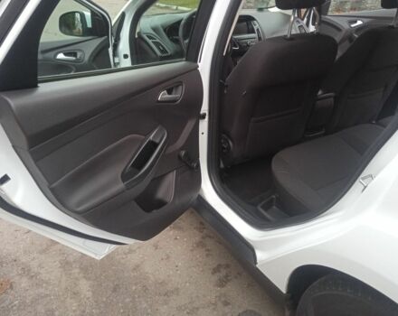 Белый Форд Фокус, объемом двигателя 1.5 л и пробегом 185 тыс. км за 8400 $, фото 22 на Automoto.ua