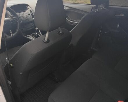 Белый Форд Фокус, объемом двигателя 1.5 л и пробегом 285 тыс. км за 8450 $, фото 7 на Automoto.ua