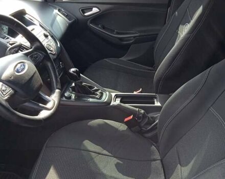 Белый Форд Фокус, объемом двигателя 1 л и пробегом 203 тыс. км за 6300 $, фото 9 на Automoto.ua