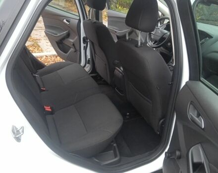 Белый Форд Фокус, объемом двигателя 1.5 л и пробегом 185 тыс. км за 8400 $, фото 16 на Automoto.ua