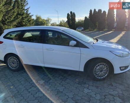 Белый Форд Фокус, объемом двигателя 1 л и пробегом 220 тыс. км за 7800 $, фото 13 на Automoto.ua