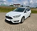 Белый Форд Фокус, объемом двигателя 1.6 л и пробегом 270 тыс. км за 4802 $, фото 1 на Automoto.ua