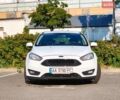 Белый Форд Фокус, объемом двигателя 1 л и пробегом 220 тыс. км за 5900 $, фото 1 на Automoto.ua