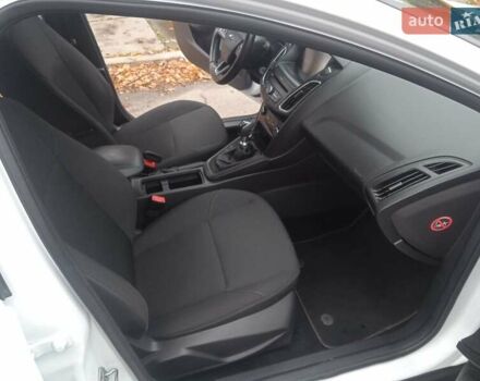 Білий Форд Фокус, об'ємом двигуна 1.6 л та пробігом 185 тис. км за 8400 $, фото 10 на Automoto.ua