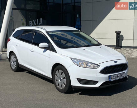 Білий Форд Фокус, об'ємом двигуна 1 л та пробігом 210 тис. км за 6150 $, фото 5 на Automoto.ua
