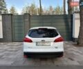 Белый Форд Фокус, объемом двигателя 1 л и пробегом 190 тыс. км за 5790 $, фото 3 на Automoto.ua