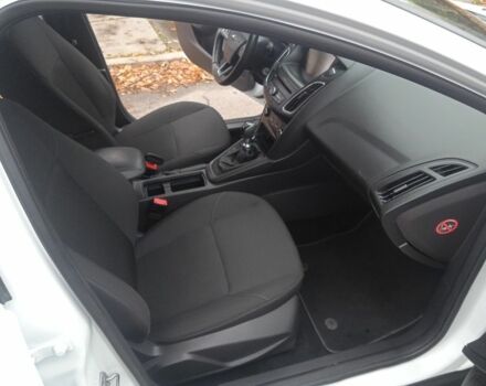 Белый Форд Фокус, объемом двигателя 1.5 л и пробегом 185 тыс. км за 8400 $, фото 14 на Automoto.ua