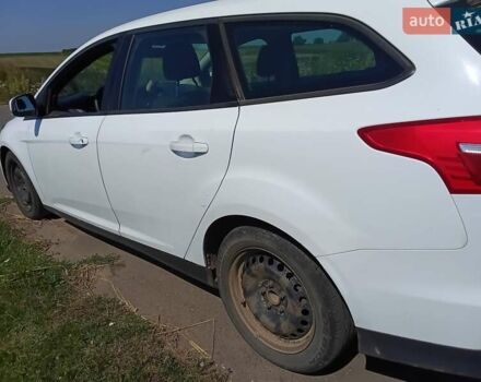 Белый Форд Фокус, объемом двигателя 1 л и пробегом 177 тыс. км за 7000 $, фото 16 на Automoto.ua