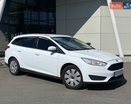 Білий Форд Фокус, об'ємом двигуна 1 л та пробігом 210 тис. км за 6150 $, фото 9 на Automoto.ua