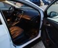 Белый Форд Фокус, объемом двигателя 1 л и пробегом 160 тыс. км за 8300 $, фото 10 на Automoto.ua