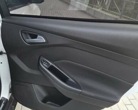 Форд Фокус 2016 в Теребовле на Automoto.ua Белый Форд Фокус, объемом двигателя 1.5 л и пробегом 224 тыс. км за 8000 $, фото 17 на Automoto.ua